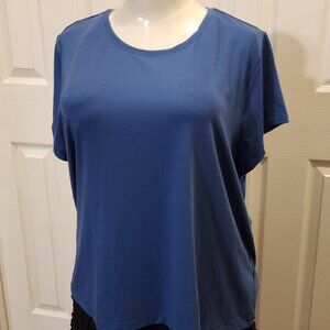 Athleta - Open with elastic split-back t-shirt - Blue-Teal scoop-Neck